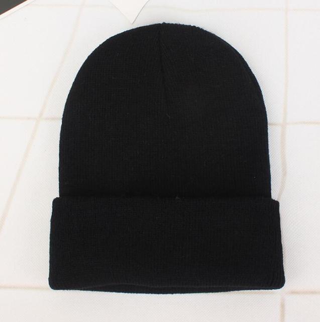 Iconic Goods™ Knitted Winter Bennie